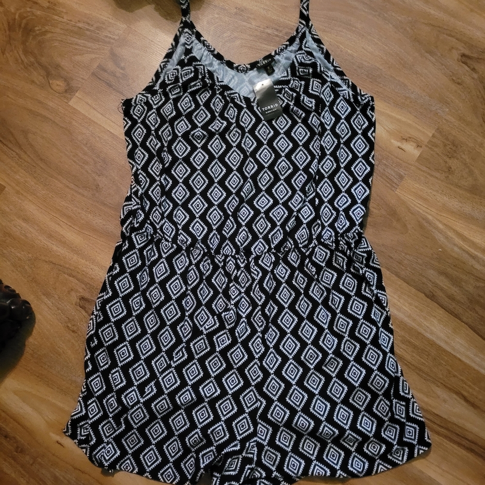 Nwt Torrid Jersey Tank Short Romper sz 2(2X)